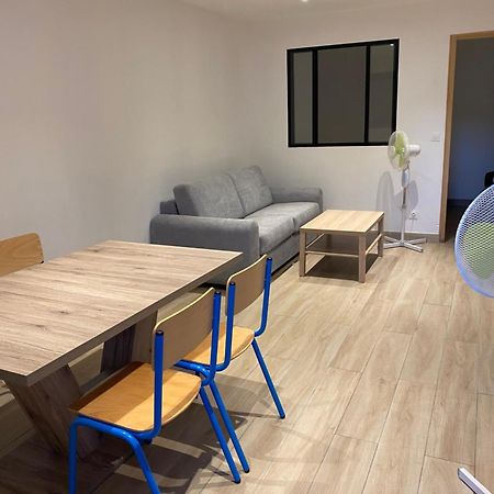 Appartement Ou Studio En Hyper Centre, Pour La Plage Et La Rue Pietonne Il Suffit De Traverser La Rue , Voir La Photo Principale Andernos-les-Bains Kültér fotó